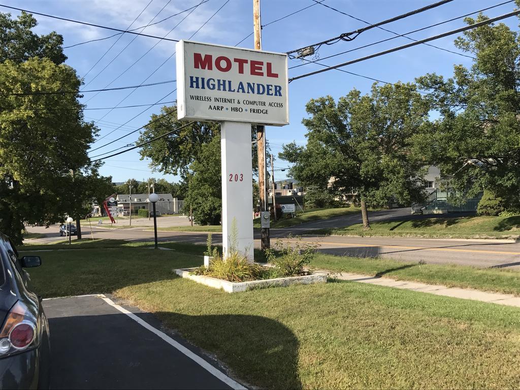Highlander Inn Ратленд Екстер'єр фото