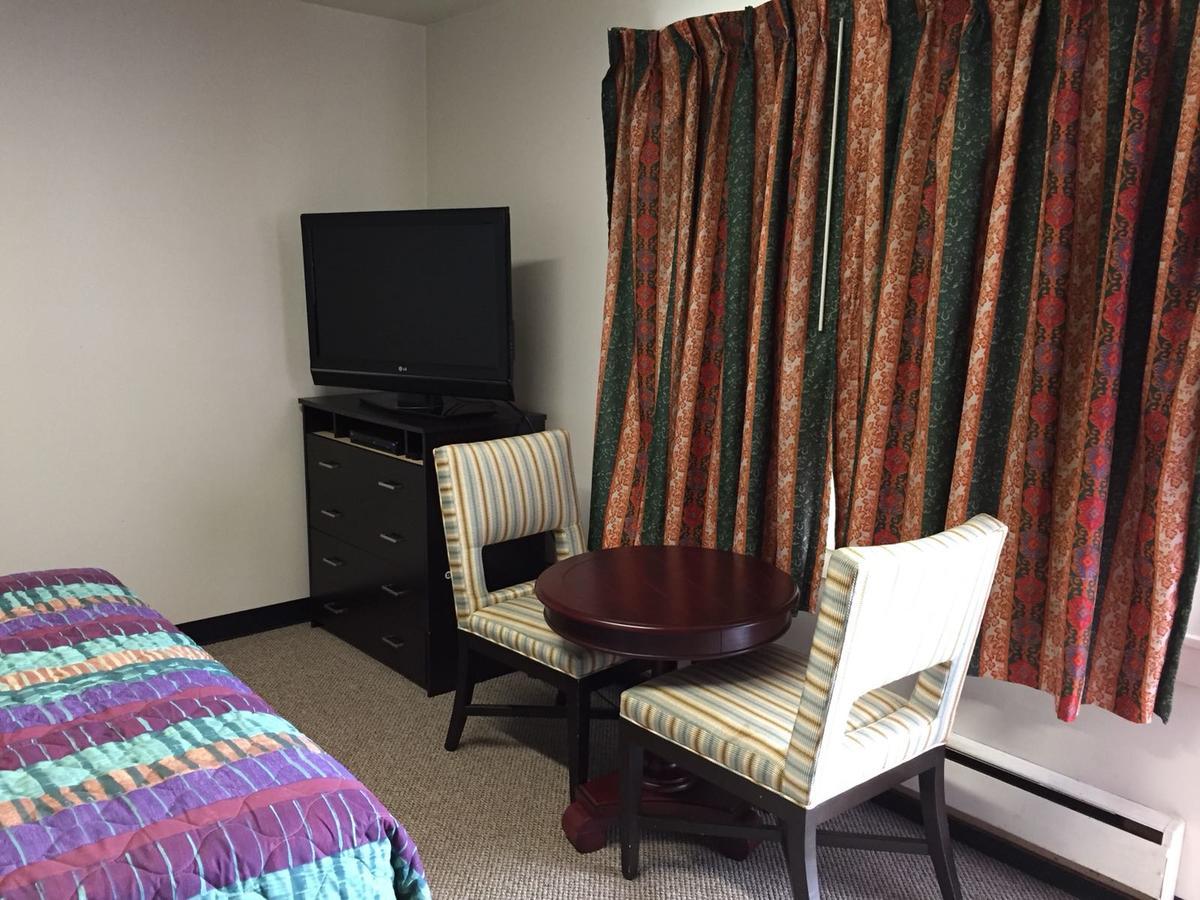 Highlander Inn Ратленд Екстер'єр фото