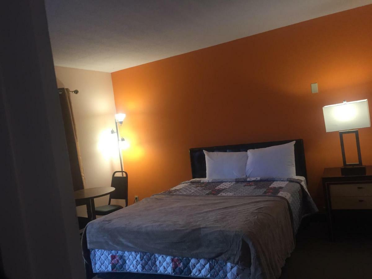 Highlander Inn Ратленд Екстер'єр фото